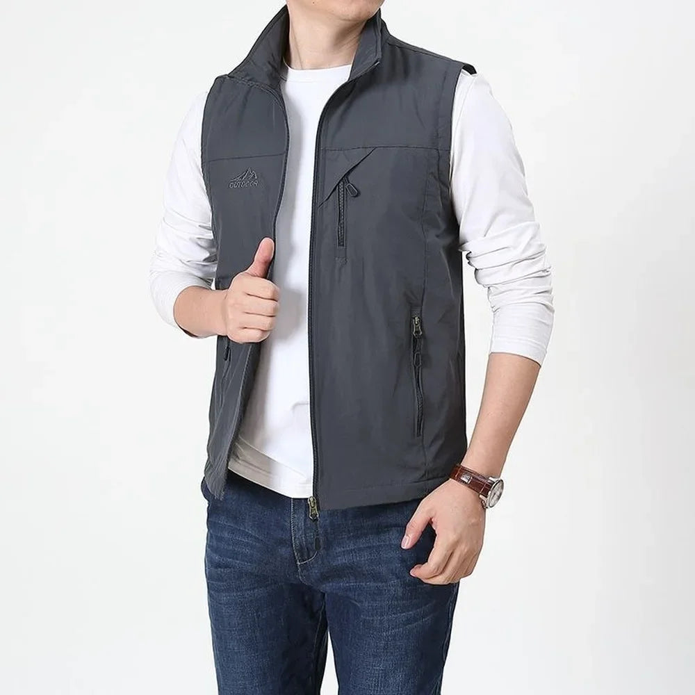 Men's sleeveless jacket